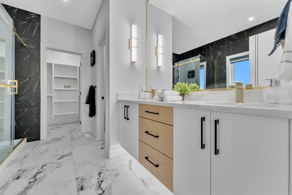 Show home photo 13