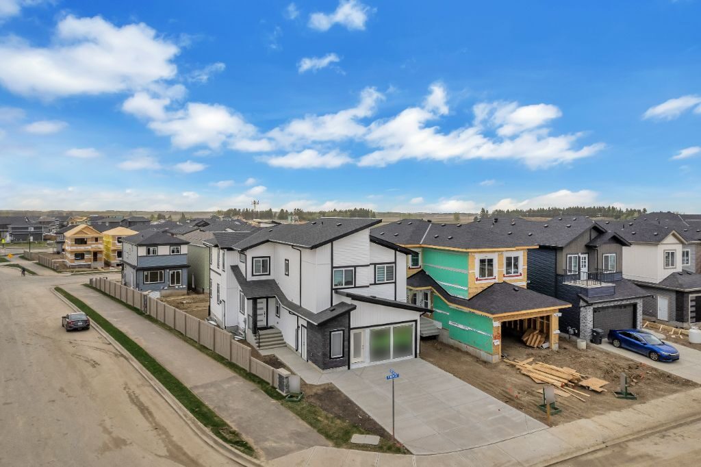 NVH street aerial